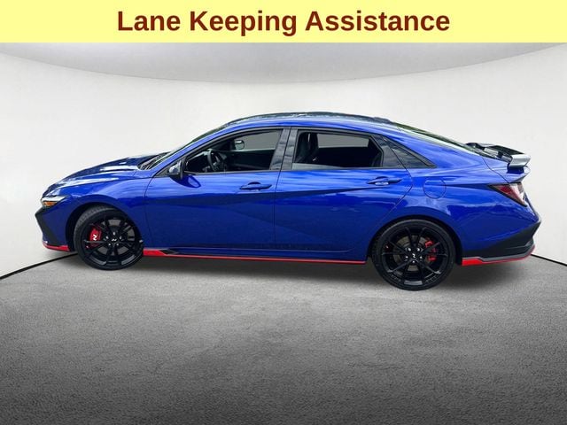 2025 Hyundai Elantra N - Photo 6