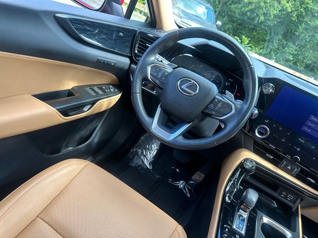 2024 Lexus NX Hybrid 350h - Photo 20