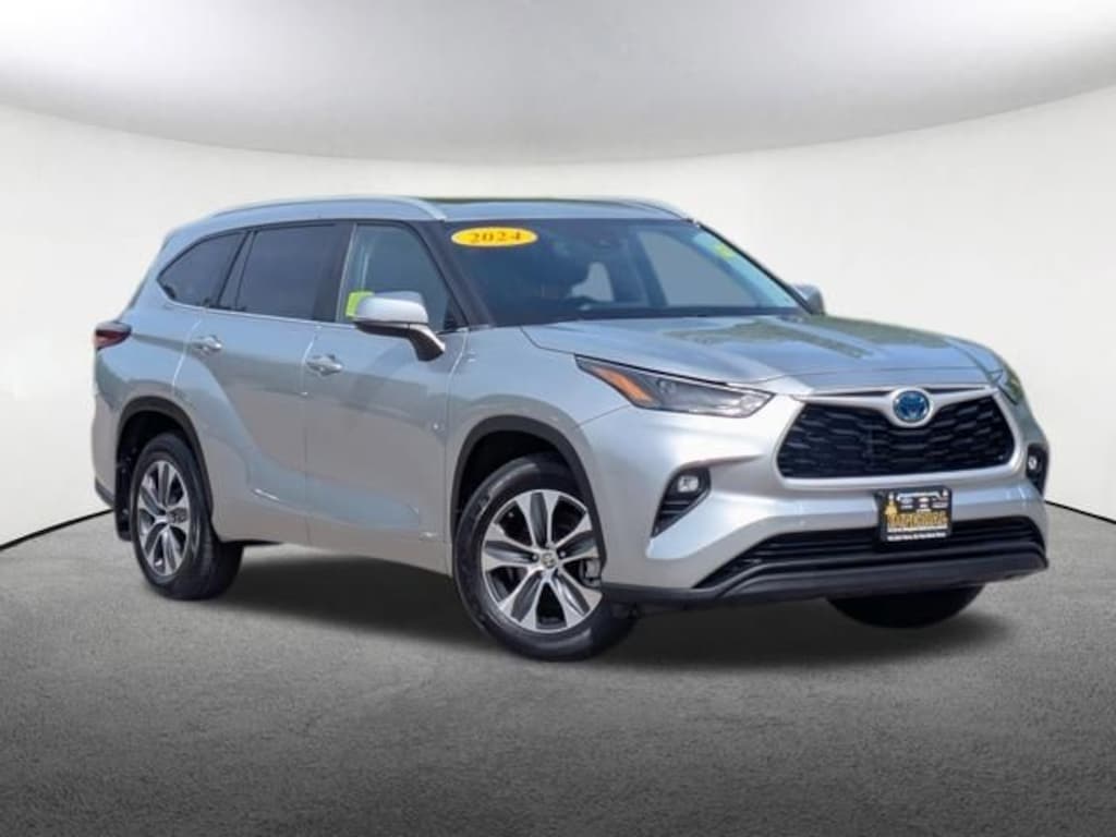 Certified 2024 Toyota Highlander Hybrid XLE SUV