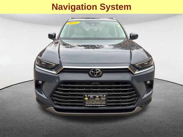 2025 Toyota Grand Highlander Limited photo 2