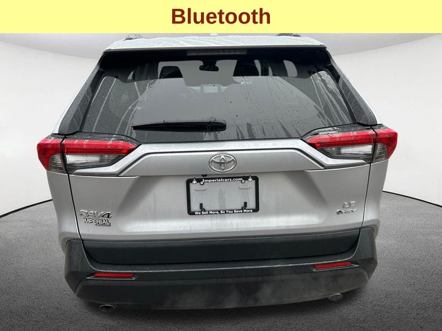 2025 Toyota RAV4 LE - Photo 10
