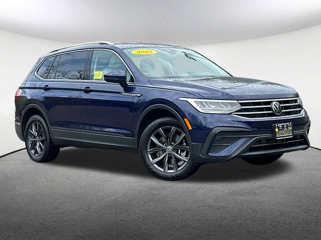 Used 2022 Volkswagen Tiguan SE with VIN 3VV3B7AX0NM018449 for sale in Milford, MA