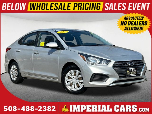 2019 Hyundai Accent SE