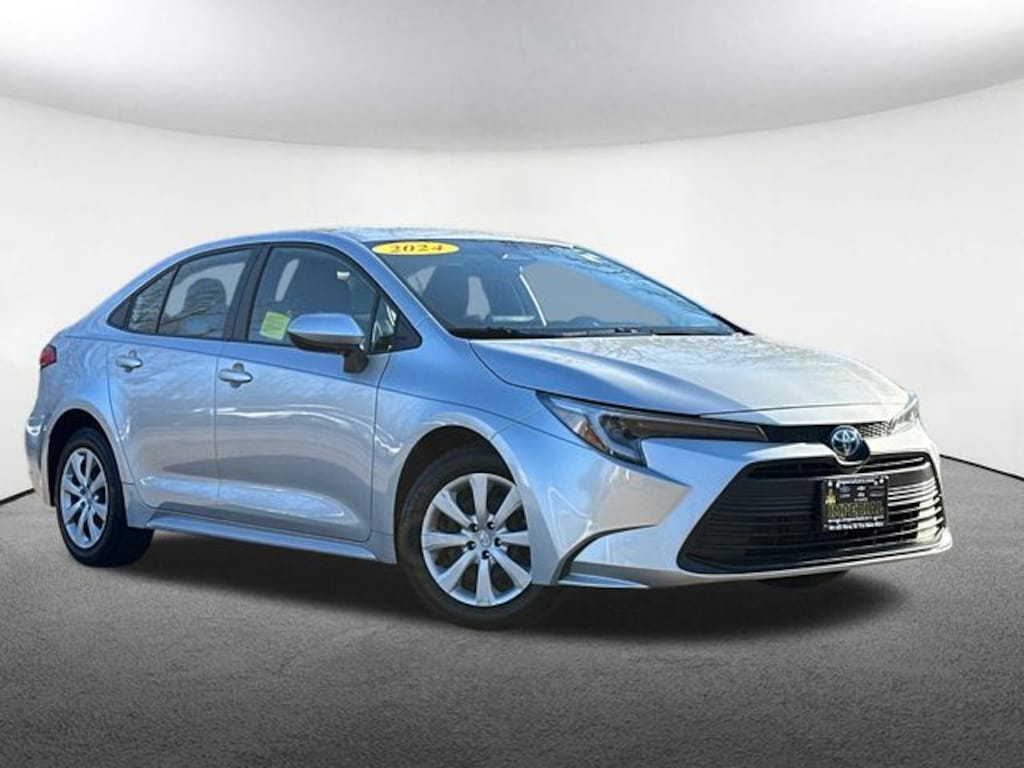 Used 2024 Toyota Corolla Hybrid LE Sedan