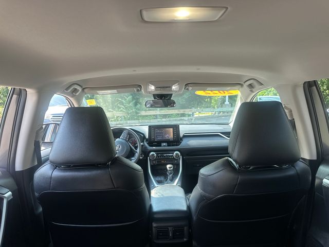 2022 Toyota RAV4 XLE - Photo 14