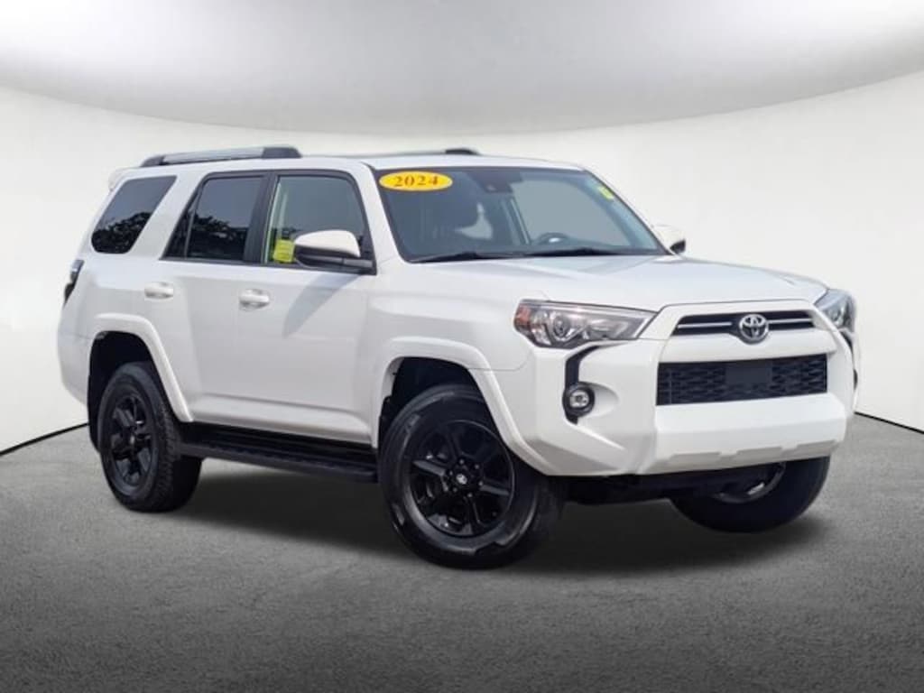 Used 2024 Toyota 4Runner SR5 SUV