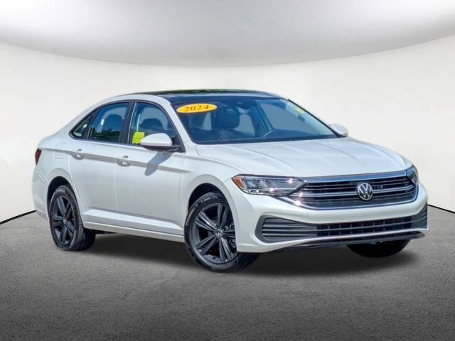 2024 Volkswagen Jetta 1.5T SE photo 2