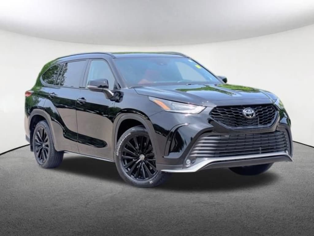 Used 2023 Toyota Highlander XSE SUV