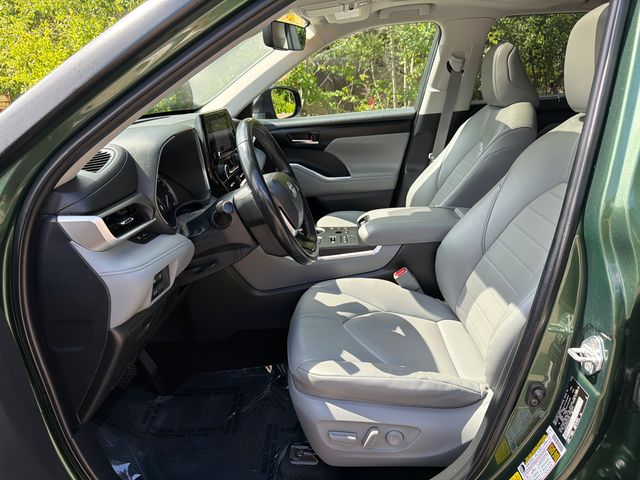2023 Toyota Highlander XLE - Photo 25