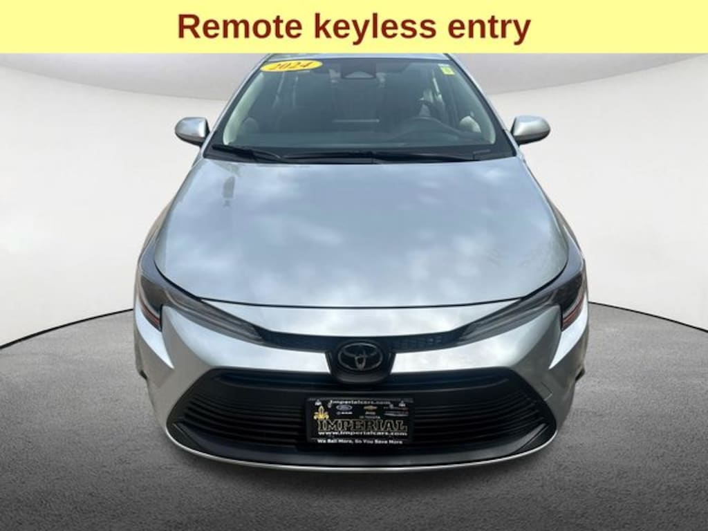 Used 2024 Toyota Corolla LE Sedan