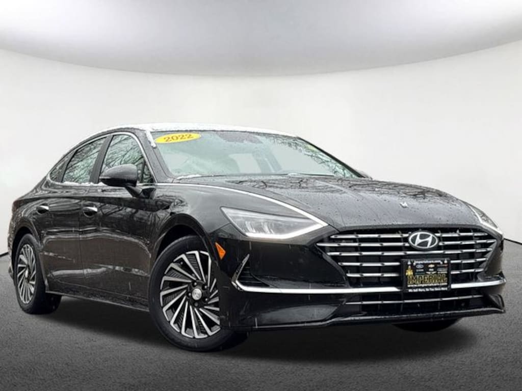 Used 2022 Hyundai Sonata Hybrid SEL Sedan