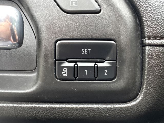 2023 Chevrolet Silverado 3500HD High Country - Photo 29