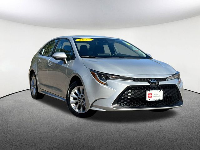 2022 Toyota Corolla LE photo 2