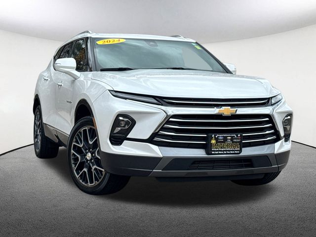 2024 Chevrolet Blazer Premier photo 2