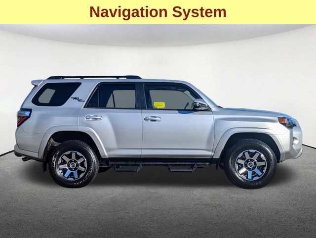 2022 Toyota 4Runner TRD Off-Road Premium photo 2
