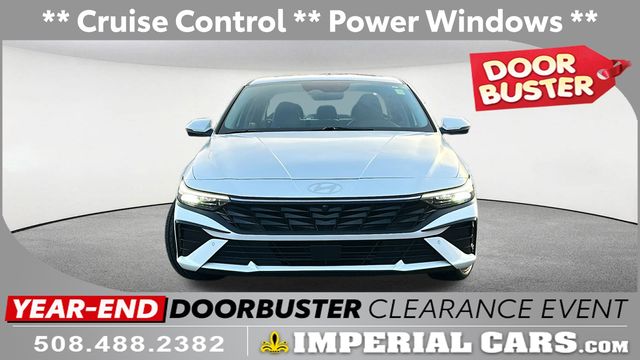 2024 Hyundai Elantra Limited's photo