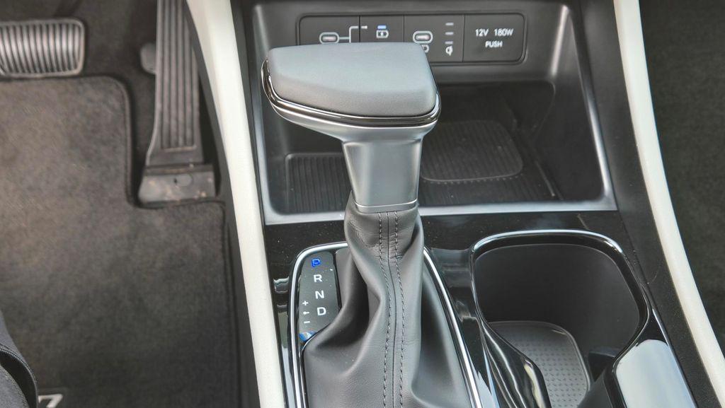 2026 Hyundai Tucson SEL Premium - Photo 18