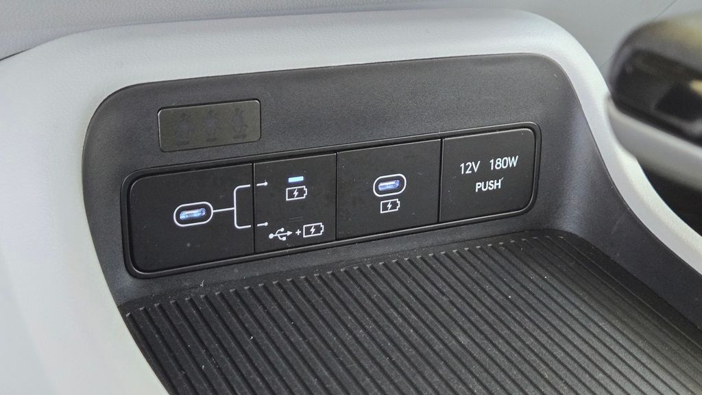2024 Hyundai Kona SEL - Photo 23