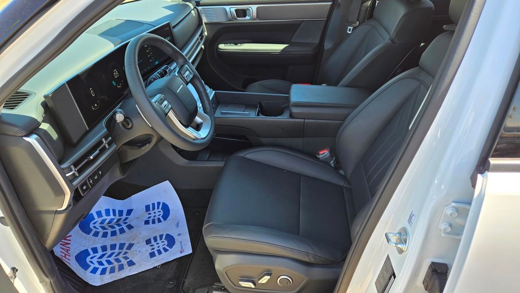 2025 Hyundai Santa Fe SEL - Photo 13
