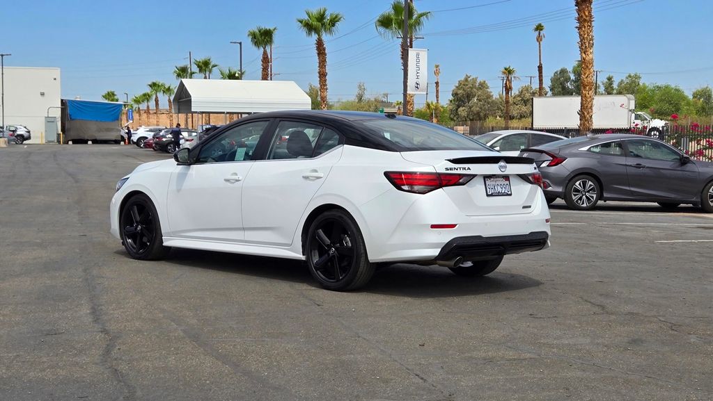 2023 Nissan Sentra SR - Photo 6
