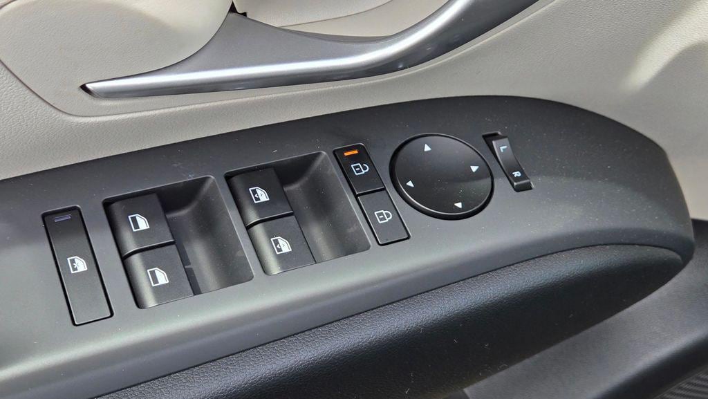 2026 Hyundai Tucson SEL Premium - Photo 14