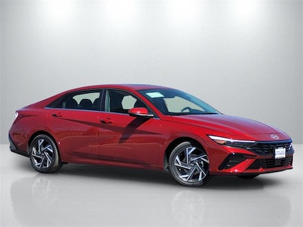 2025 Hyundai Elantra Hybrid Limited Sedan