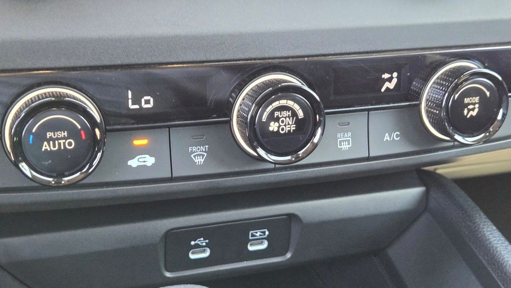 2025 Honda Accord LX - Photo 21