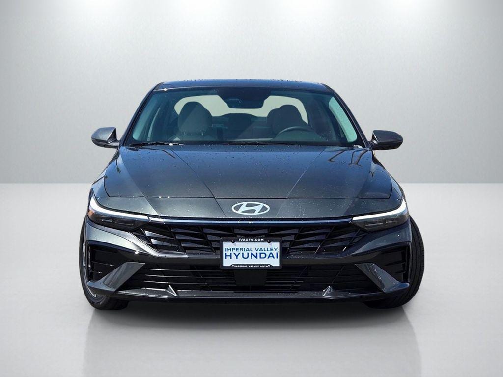 New 2026 Hyundai Elantra Limited Sedan
