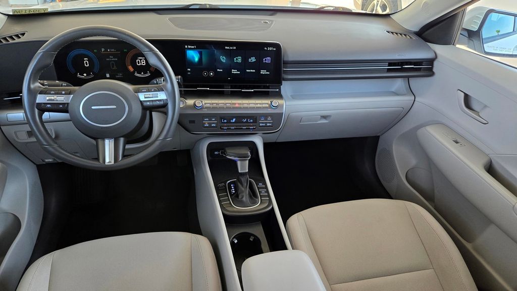 2024 Hyundai Kona SEL - Photo 12