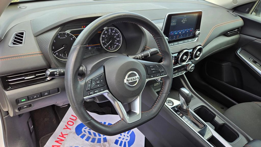 2023 Nissan Sentra SR - Photo 9