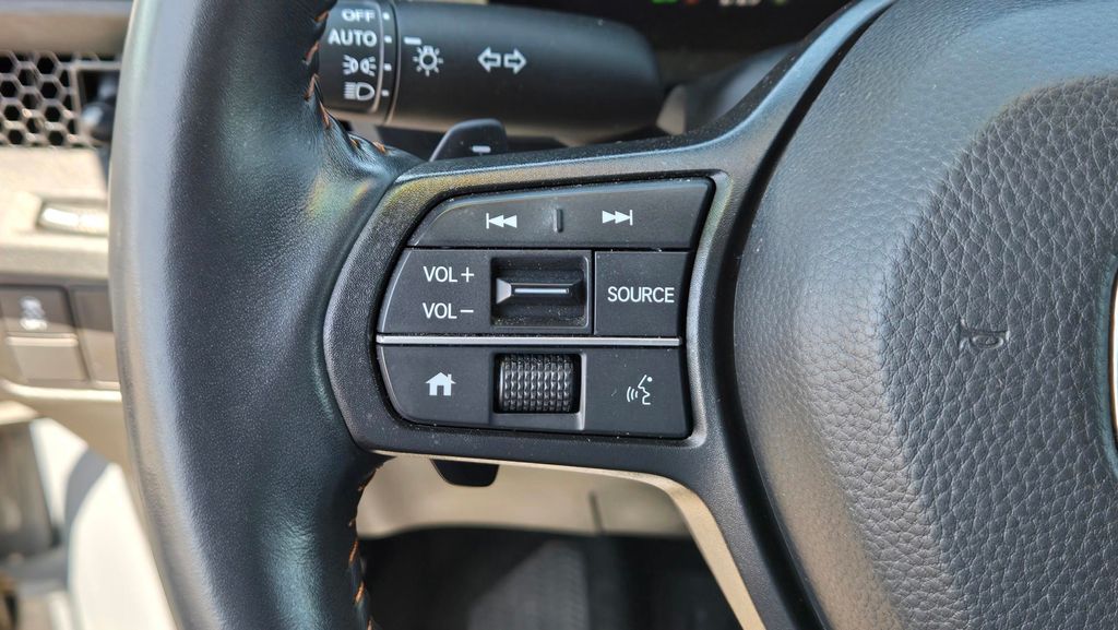2024 Honda CR-V Sport - Photo 18