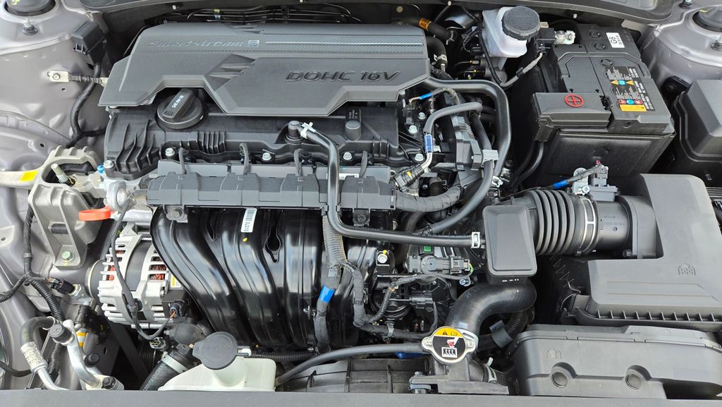 2024 Hyundai Elantra SEL - Photo 27
