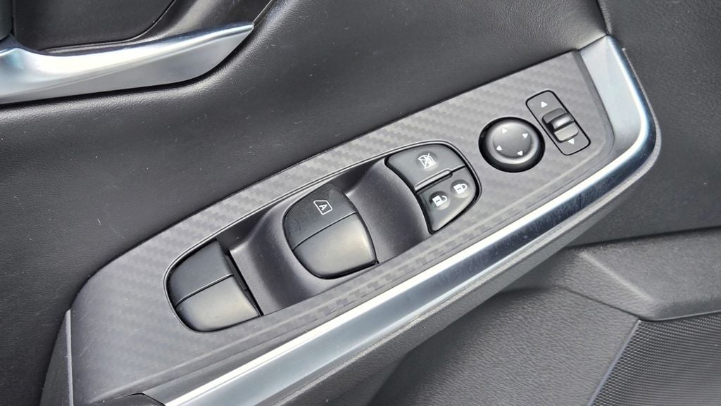 2023 Nissan Sentra SR - Photo 16