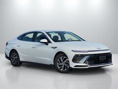 2026 Hyundai Sonata Hybrid Blue Sedan