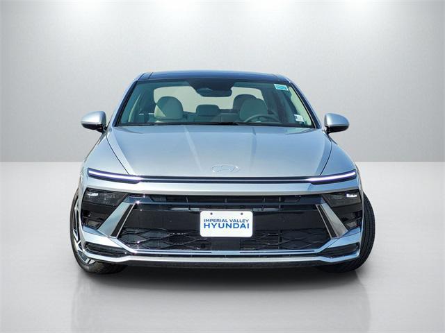 2025 Hyundai Sonata SEL Convenience photo 2