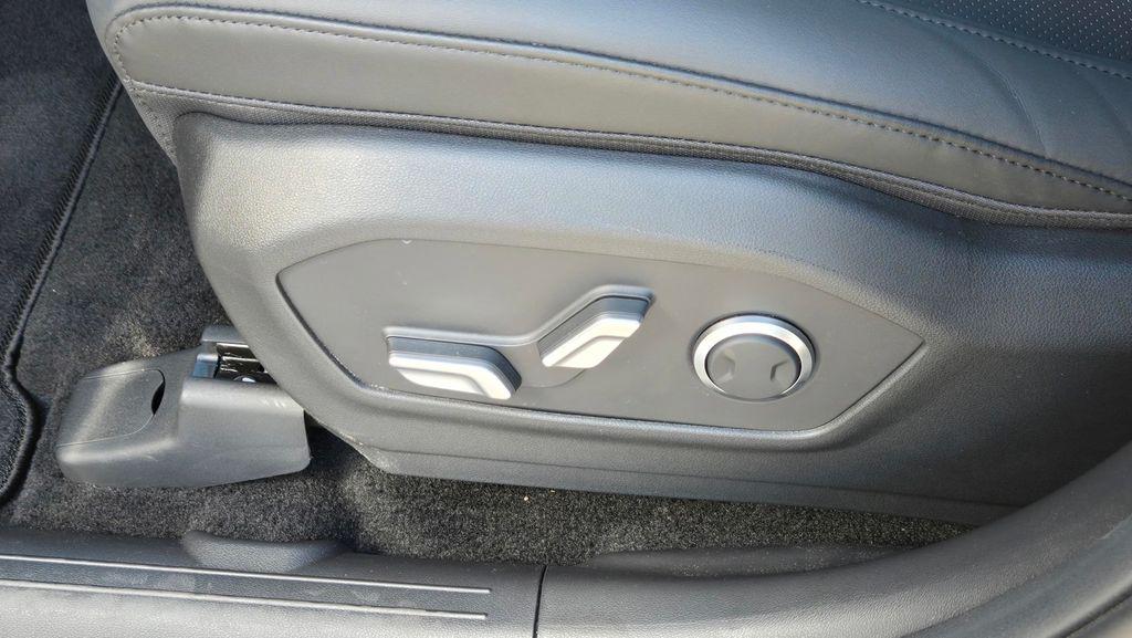 2026 Hyundai Santa Fe XRT - Photo 12