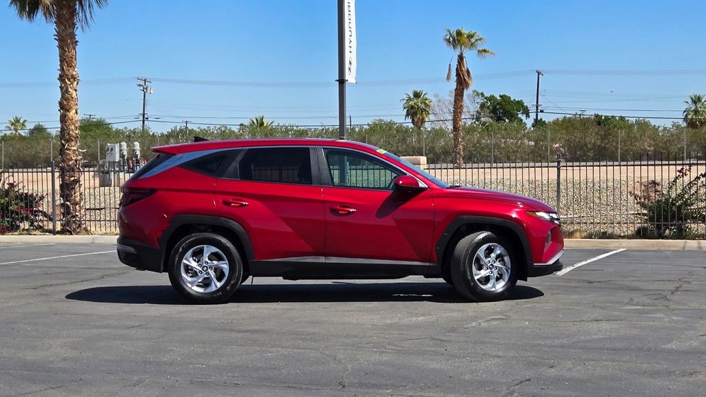 Used 2024 Hyundai Tucson SE SUV