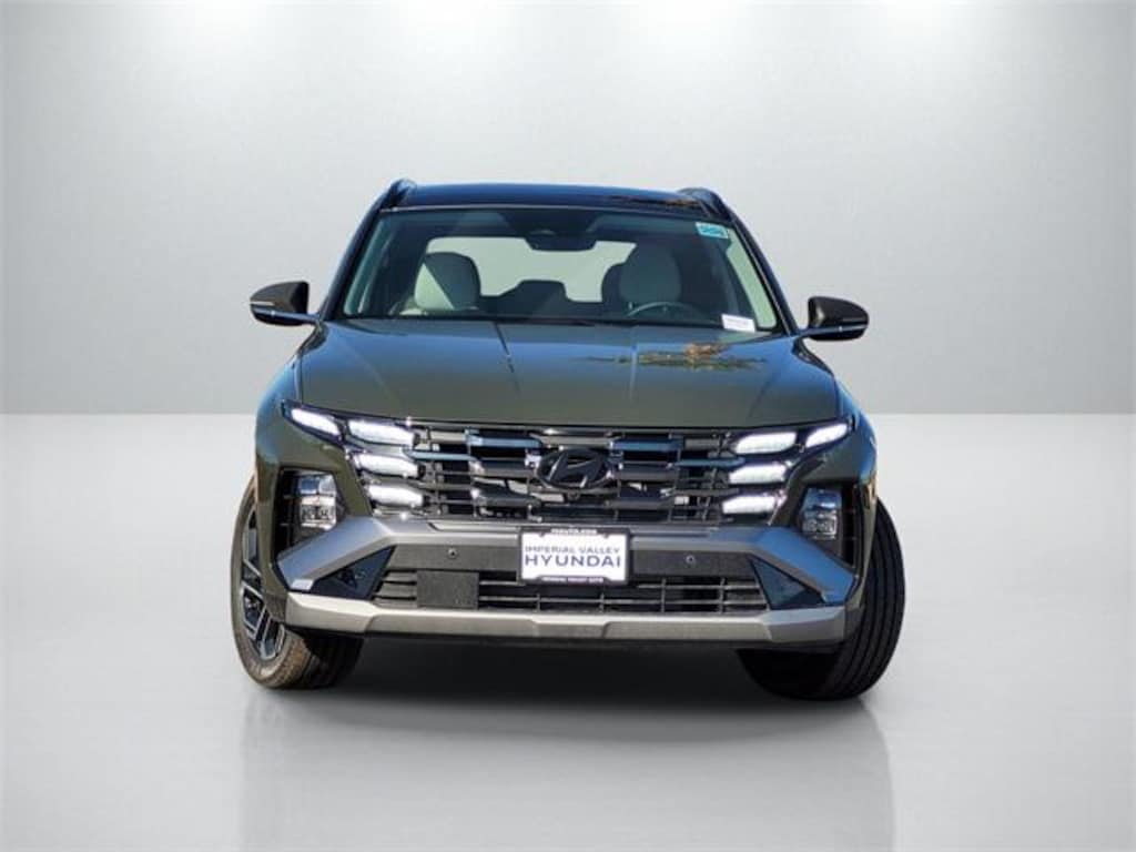 New 2025 Hyundai Tucson Limited AWD SUV