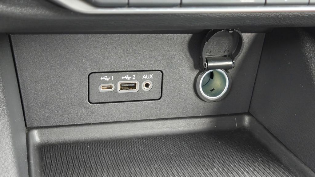 2023 Nissan Sentra SR - Photo 27