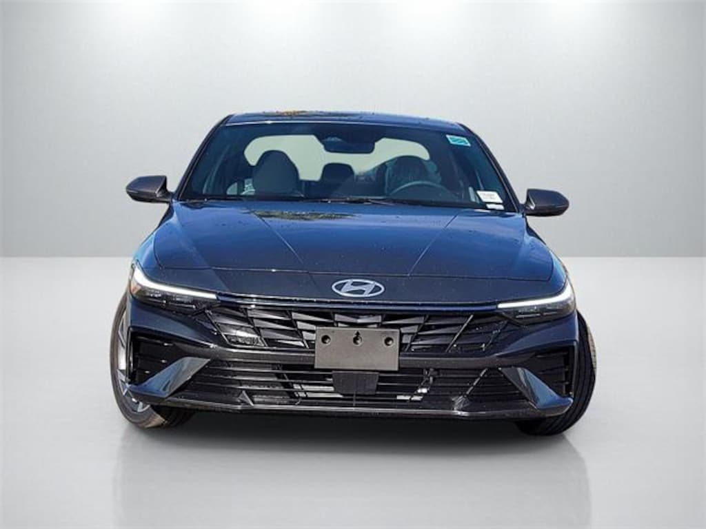 New 2025 Hyundai Elantra Hybrid Limited Sedan