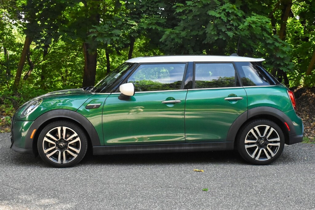 Used 2022 MINI Hardtop 4 Door Cooper S Hatchback