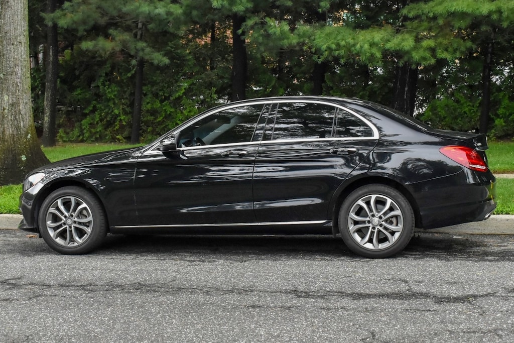Used 2016 Mercedes-Benz C-Class C 300 4MATIC Luxury Sedan
