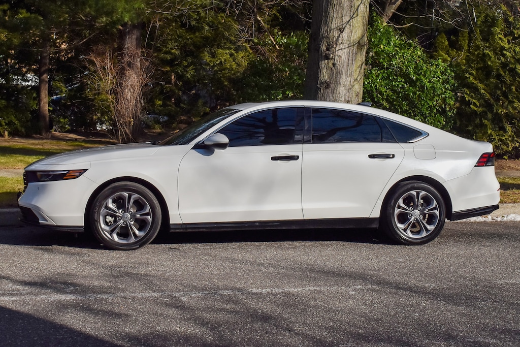 Used 2024 Honda Accord Hybrid EX-L Sedan
