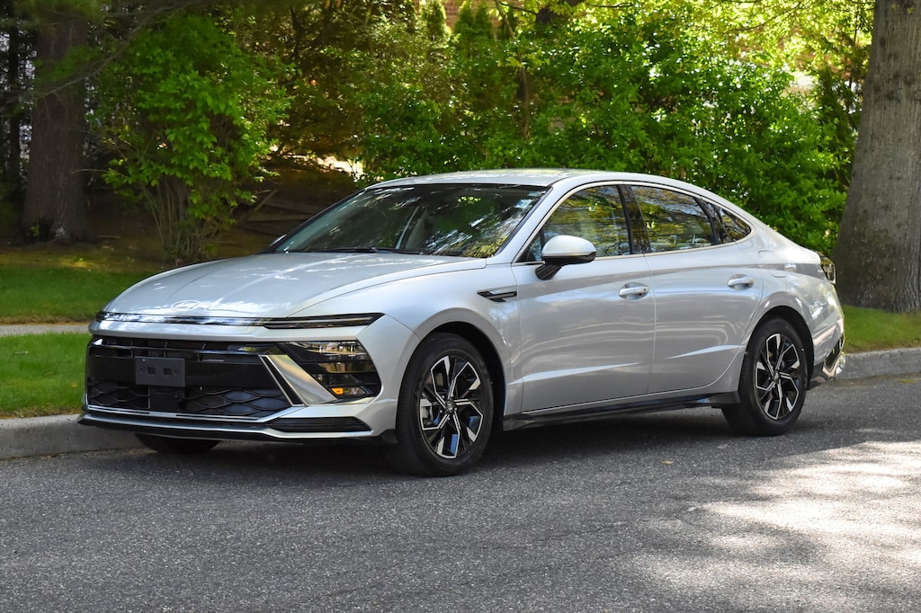 Used 2025 Hyundai Sonata SEL Sedan