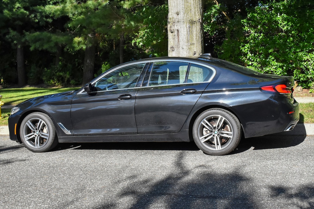 Used 2023 BMW 530i xDrive Sedan