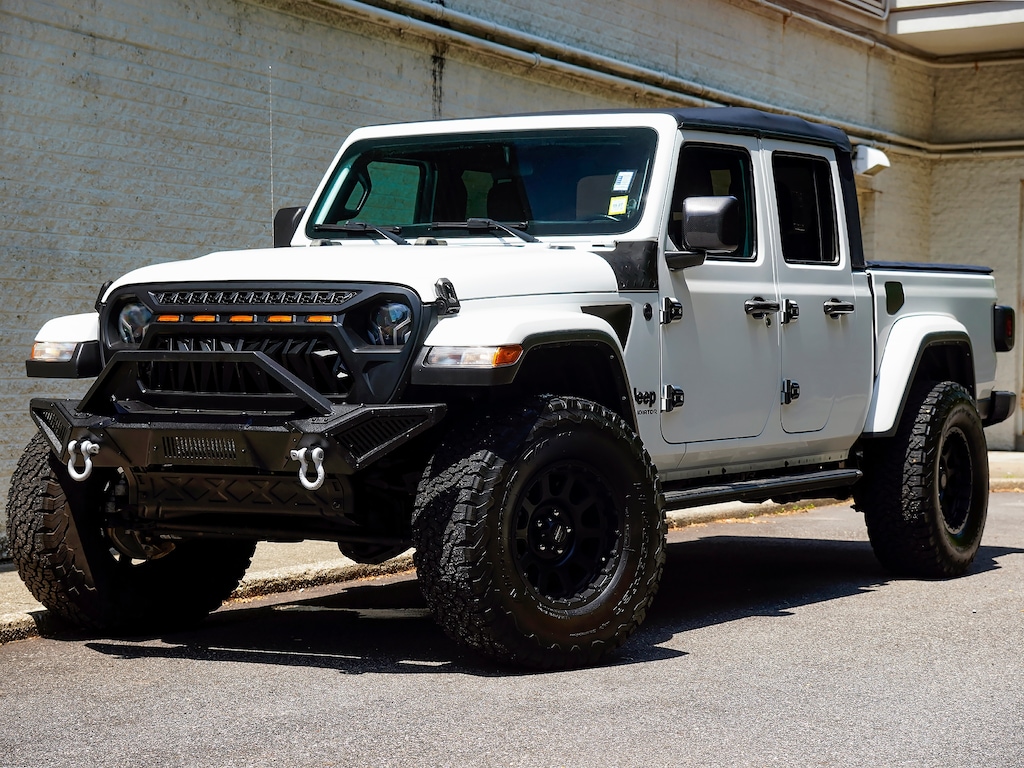 Used 2022 Jeep Gladiator Sport Truck Crew Cab