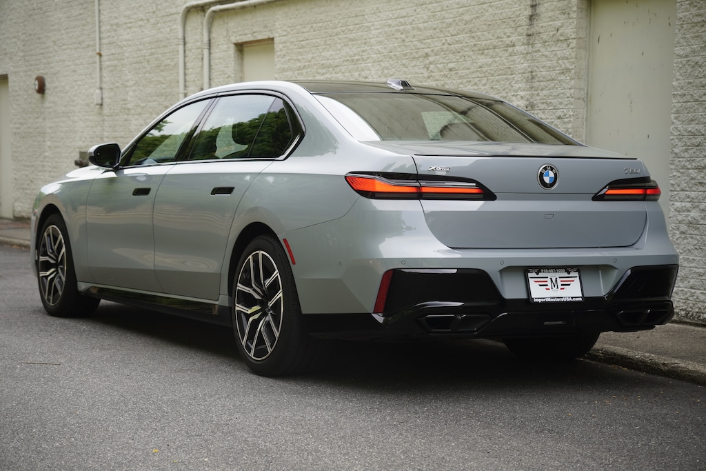 Used 2024 BMW 760i xDrive Sedan