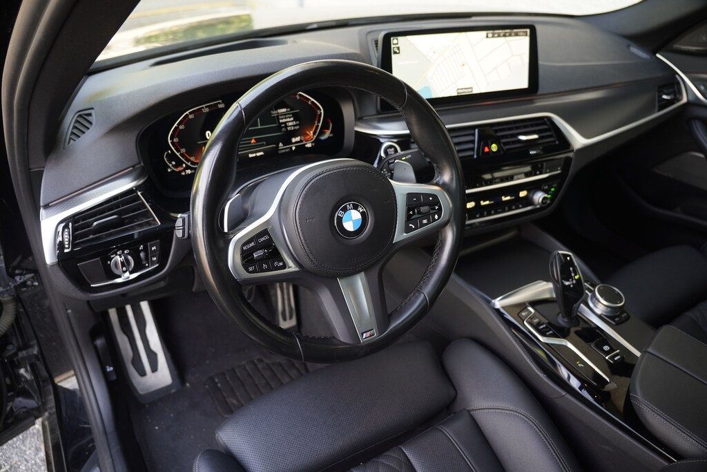 Used 2022 BMW 530i Sedan