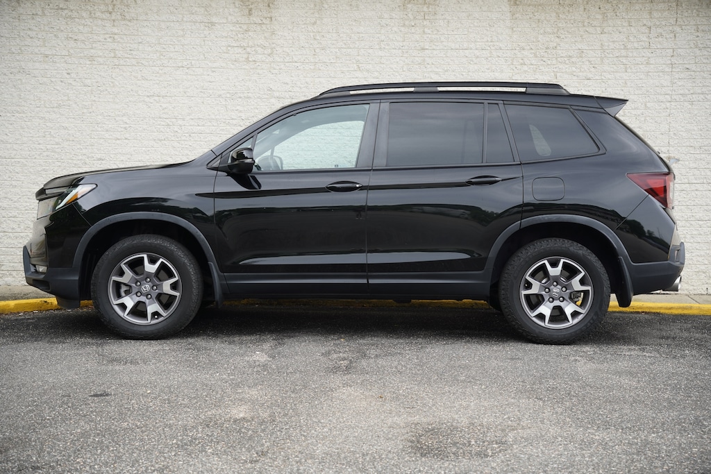 Used 2022 Honda Passport TrailSport AWD SUV