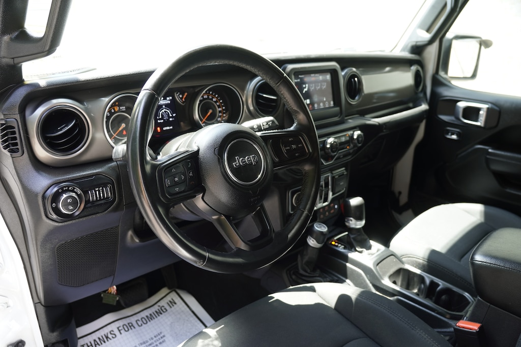 Used 2022 Jeep Gladiator Sport Truck Crew Cab